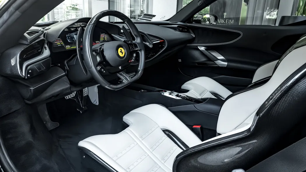 Luxury vehicle banner 5